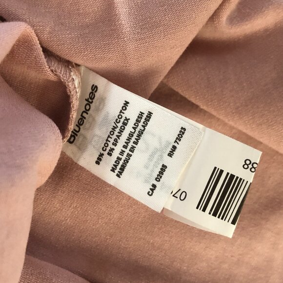 NWT BlueNotes 7-pack bundle of cotton v-neck long sleeve shirts - Size XS - Picture 3 of 3